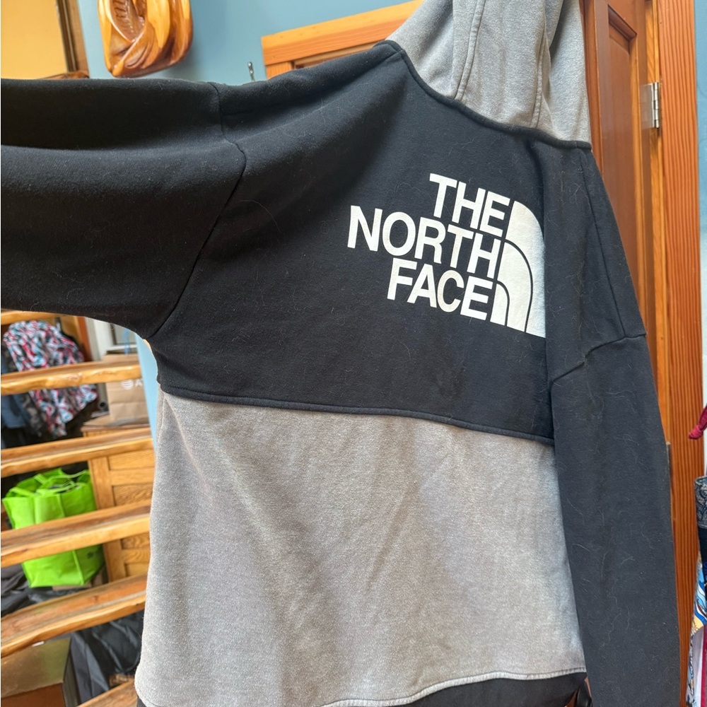 The North Face Two-Tone Black and Gray Sweatshirt